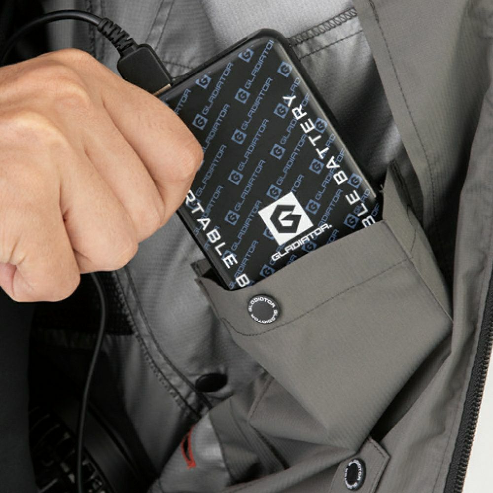 内側バッテリー収納可能