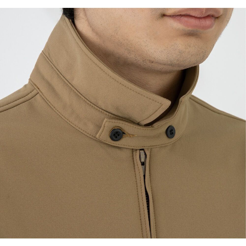 2WAYの襟(チンストラップ使用時)